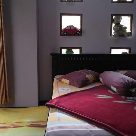 Villa Trijaya Batu  Dış mekan fotoğraf