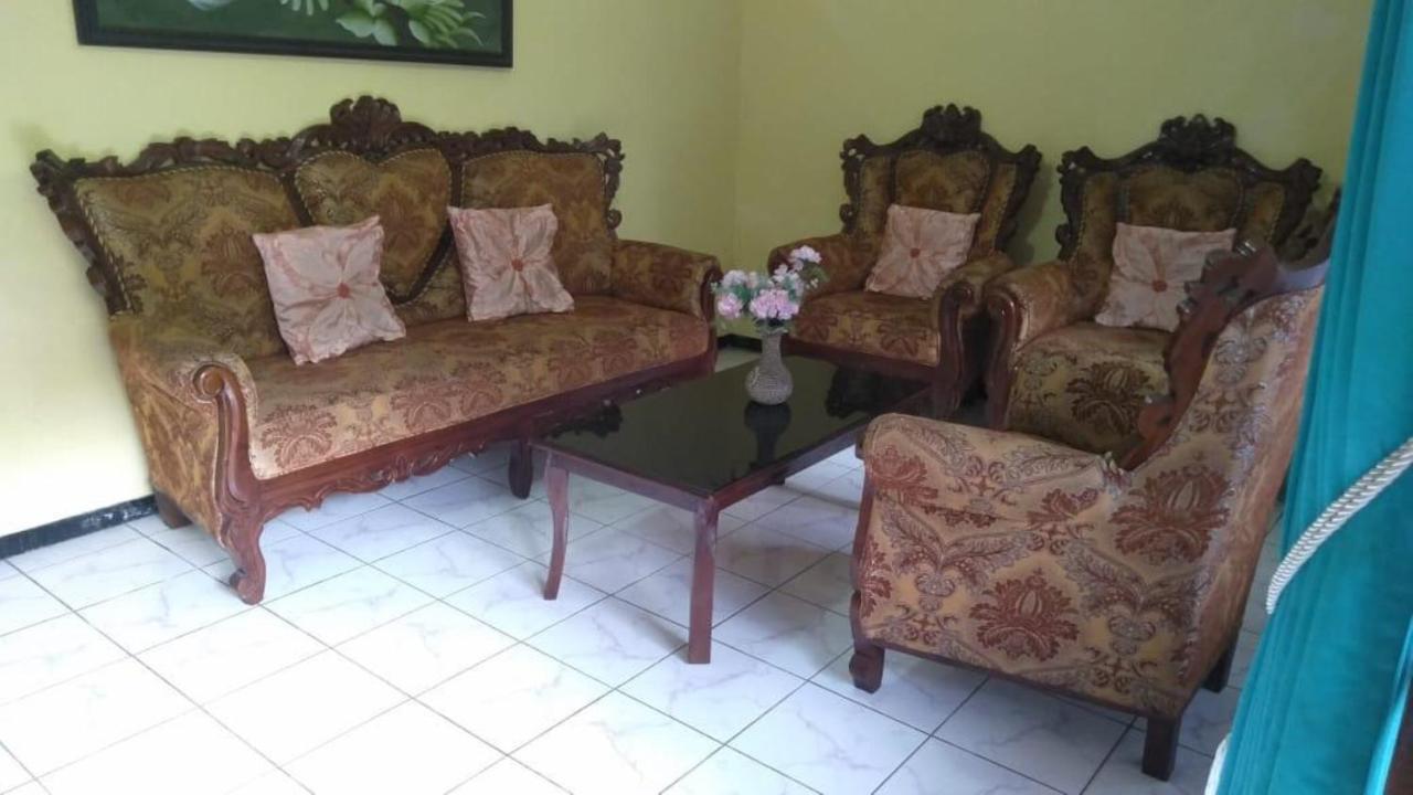 Villa Trijaya Batu  Dış mekan fotoğraf